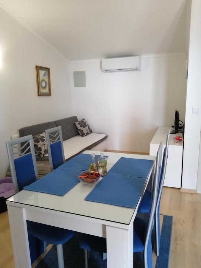 Apartments Vujic Hoek van Holland Ngoại thất bức ảnh